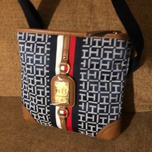 Tommy Hilfiger bag